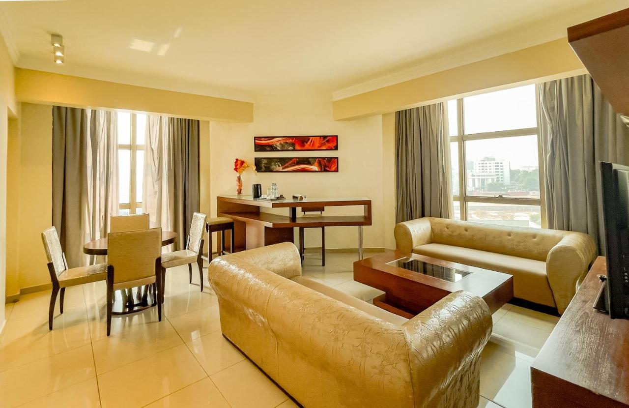 The Avenue Suites Лагос Экстерьер фото